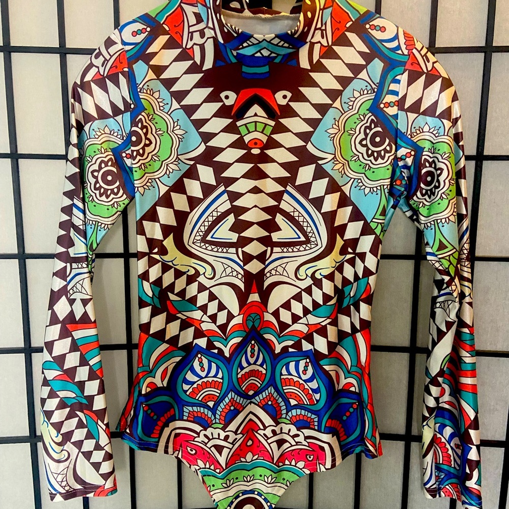 Geometric design long sleeve bodysuit